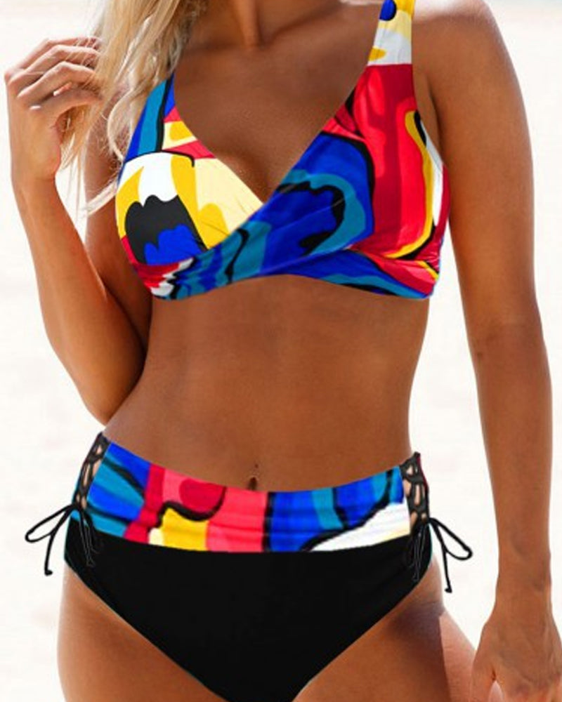 Victoria | Colourful Bikini