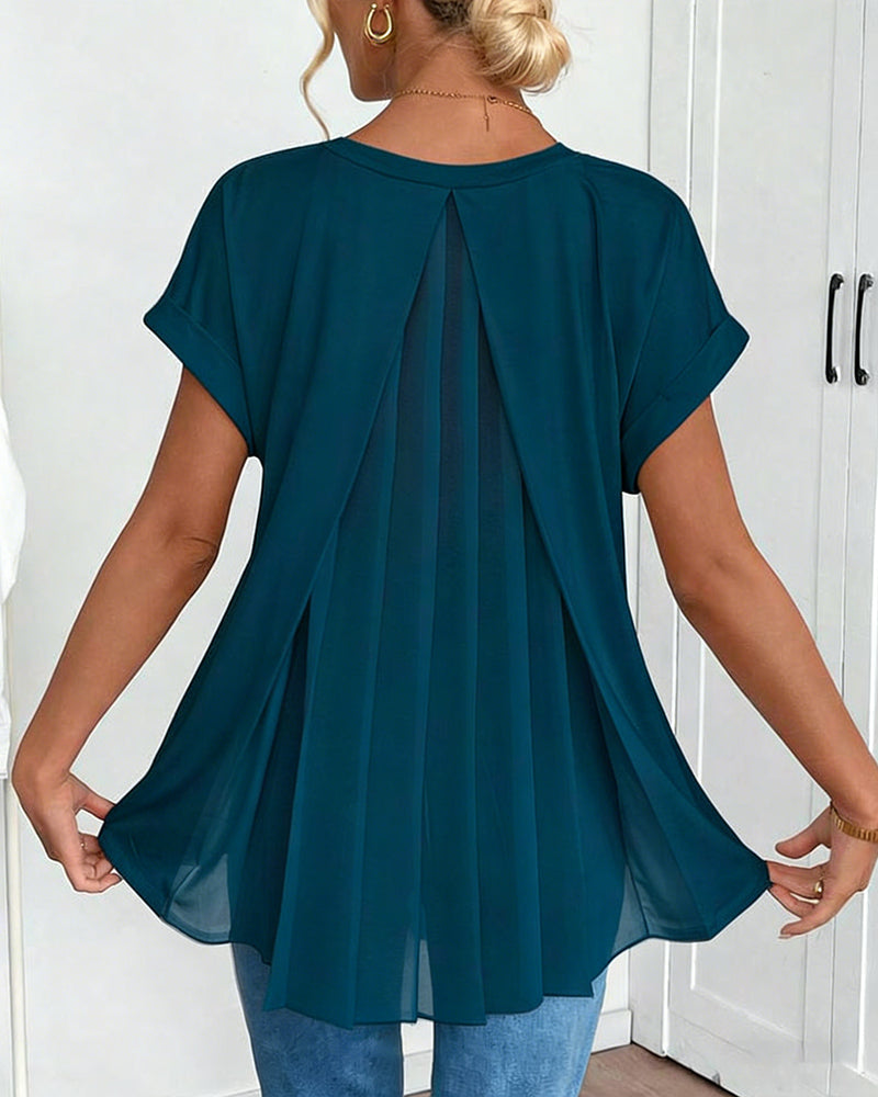 Elira | Breathable Flowy V-Neck Top