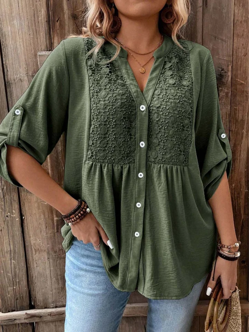 Britta | Embroidered V-Neck Relaxed Blouse