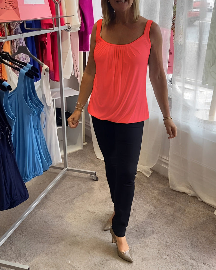 Donna | Breathable Sleeveless Everyday Top