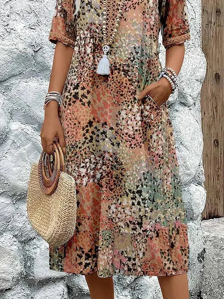 Guardy | Classic V-Neck Dress